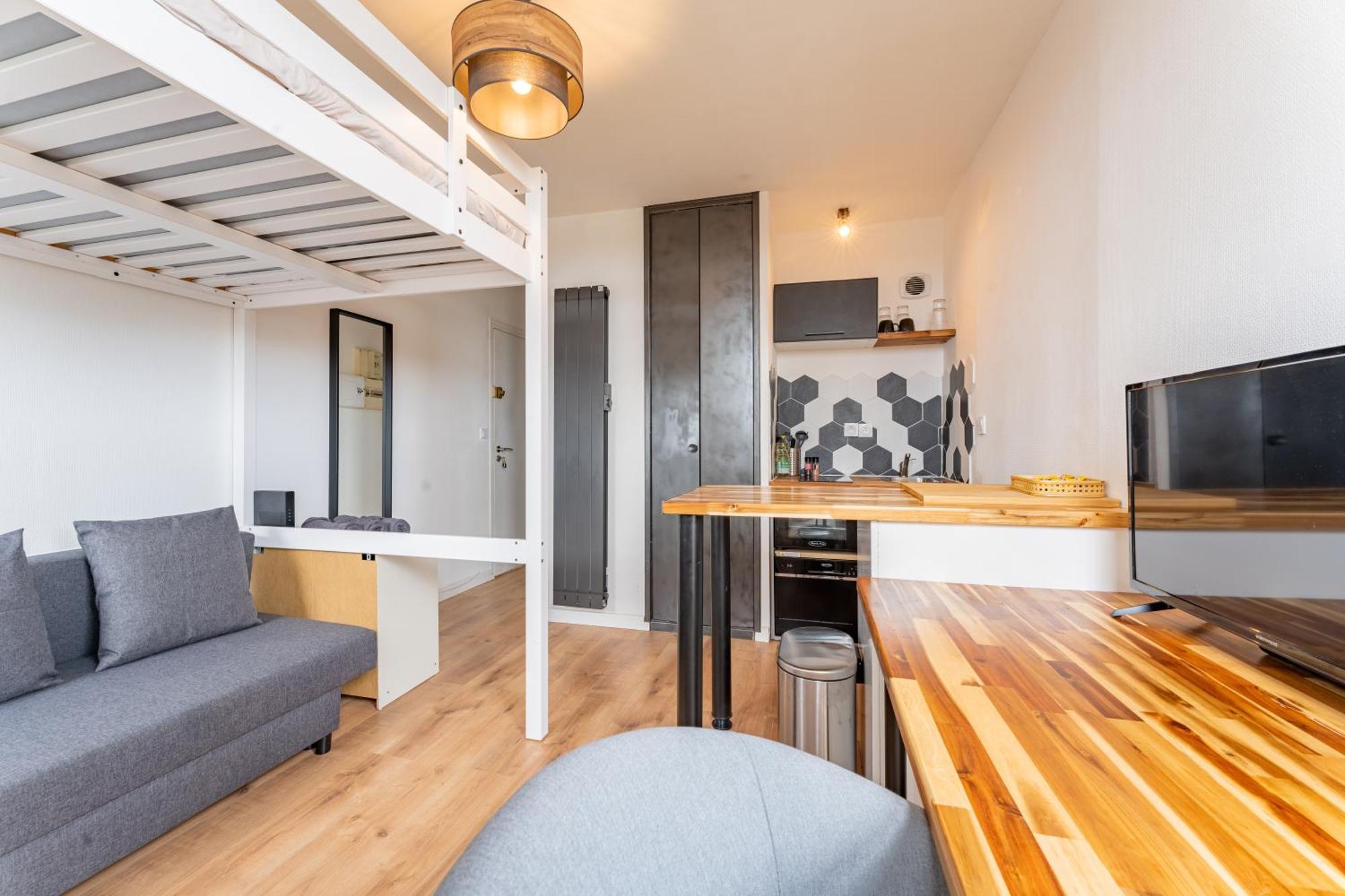 Ferienwohnung Charlemagne - Studio Confortable Avec Parking Gratuit - Quelques Pas De La Gare, Cuisine, Wifi Arras Exterior foto