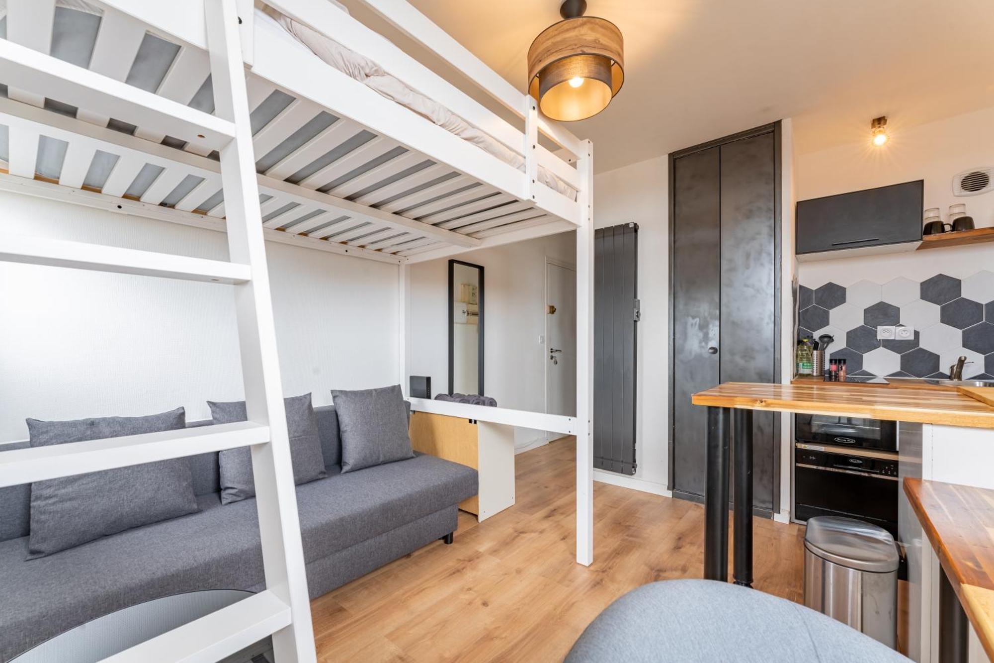Ferienwohnung Charlemagne - Studio Confortable Avec Parking Gratuit - Quelques Pas De La Gare, Cuisine, Wifi Arras Exterior foto